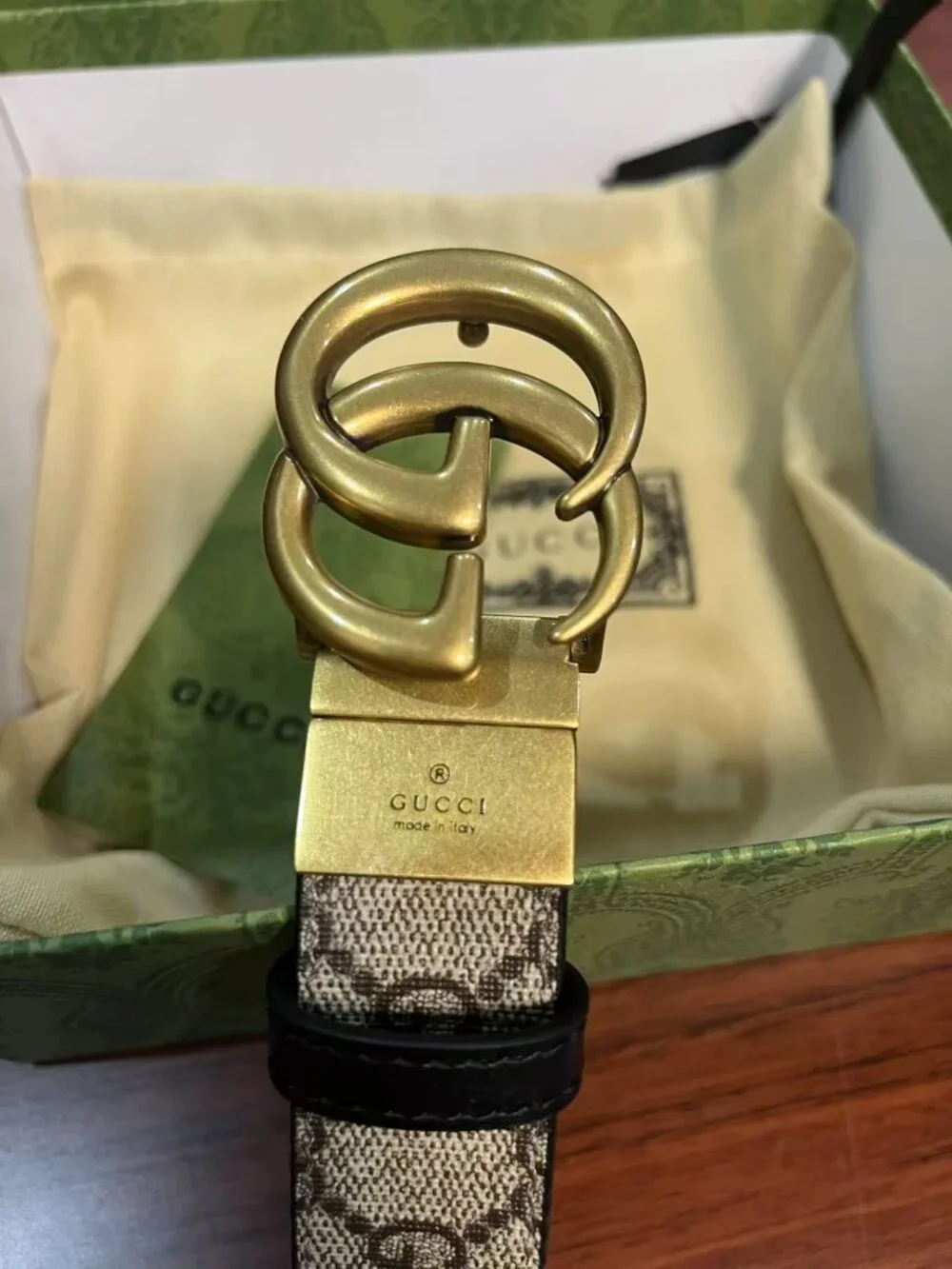 Gucci Women's Black and Brown Belt